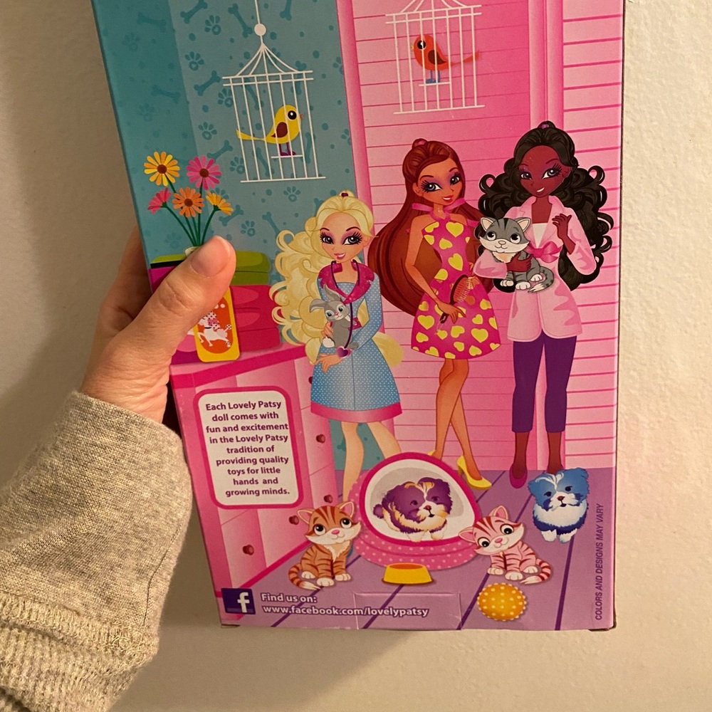 Brand new in box best friend veterinary doll comes with accessories - Picture 2 of 2